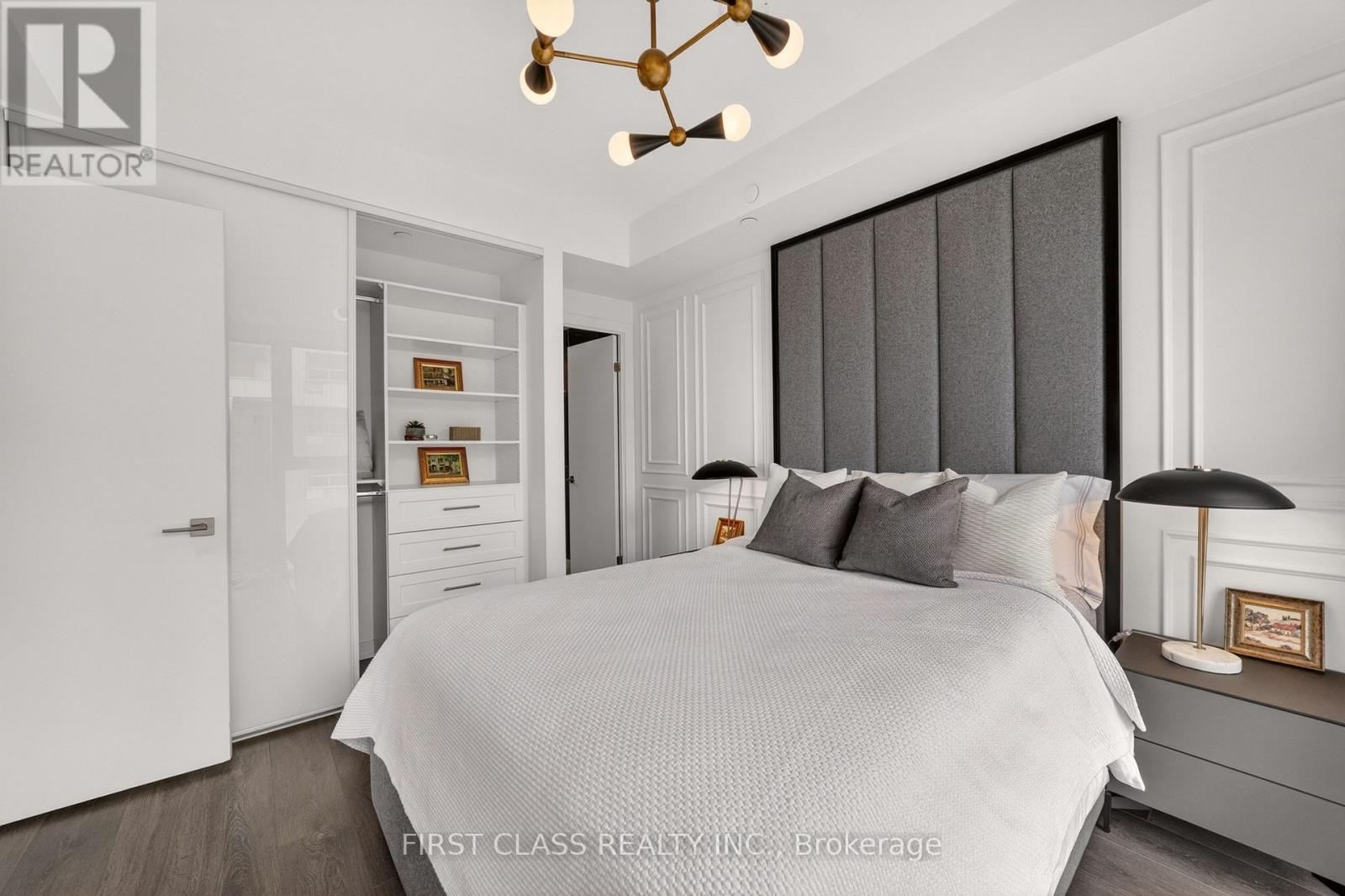 #707 609 AVENUE ROAD - Image 15