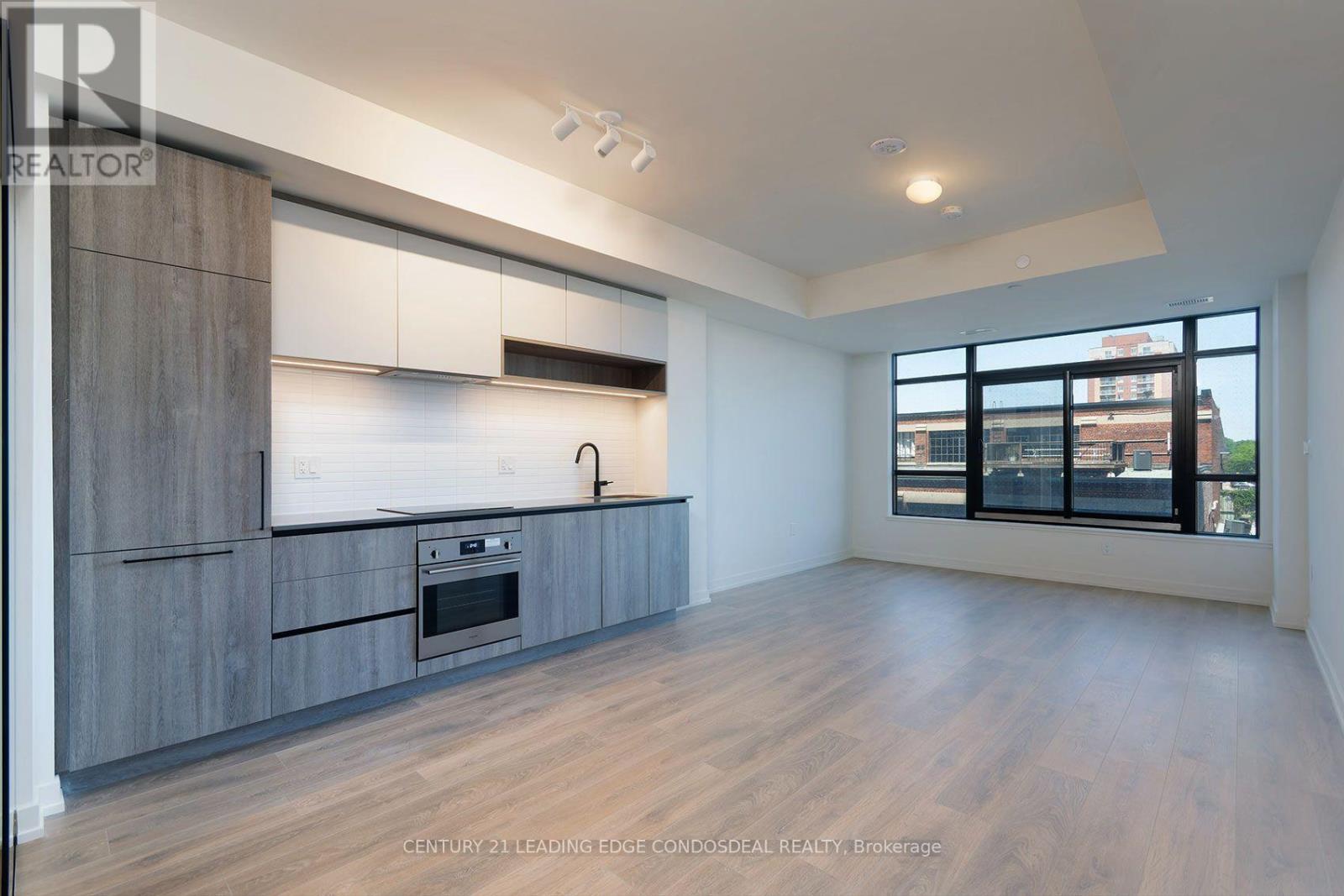 #315 181 STERLING ROAD - Image 17