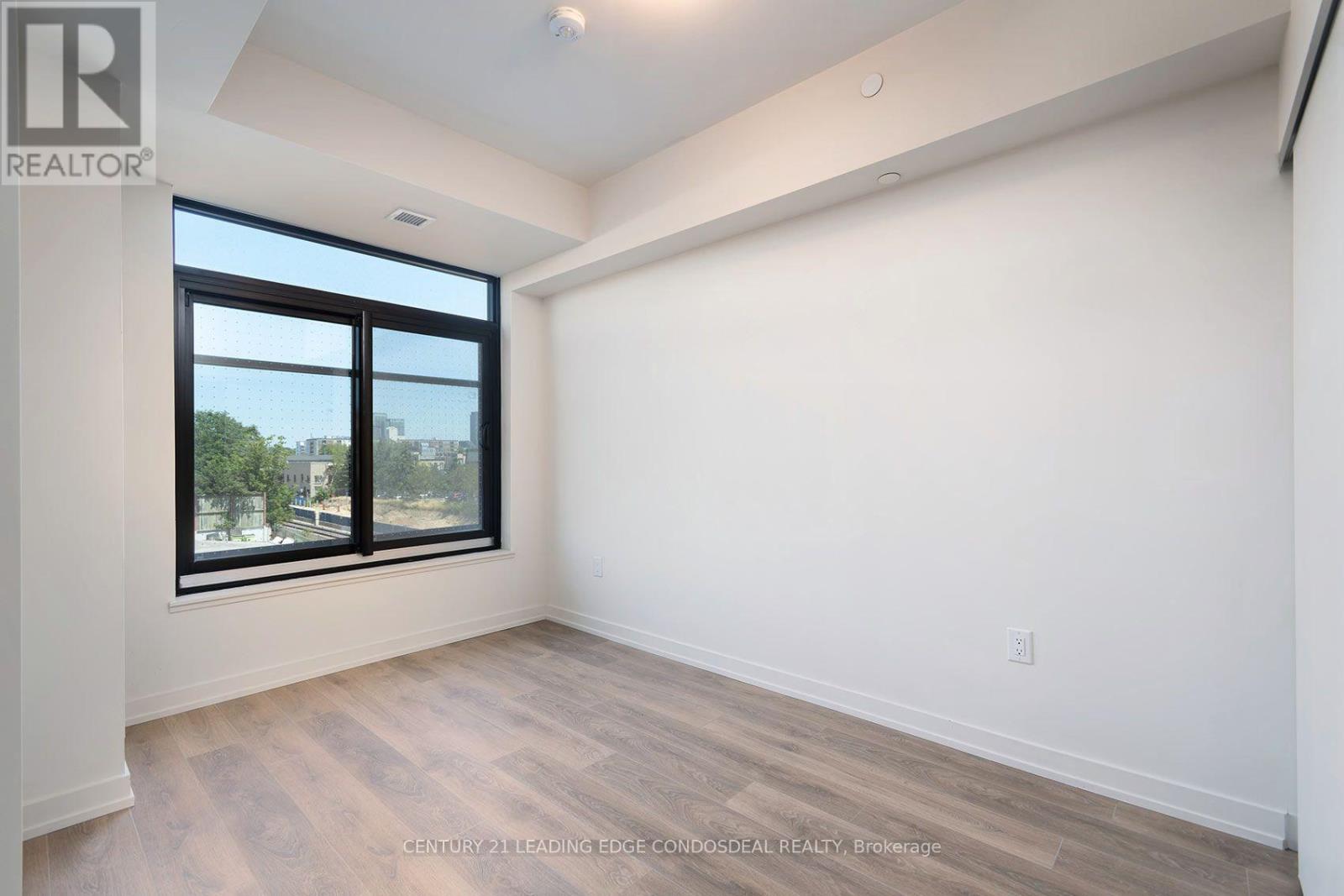 #315 181 STERLING ROAD - Image 19
