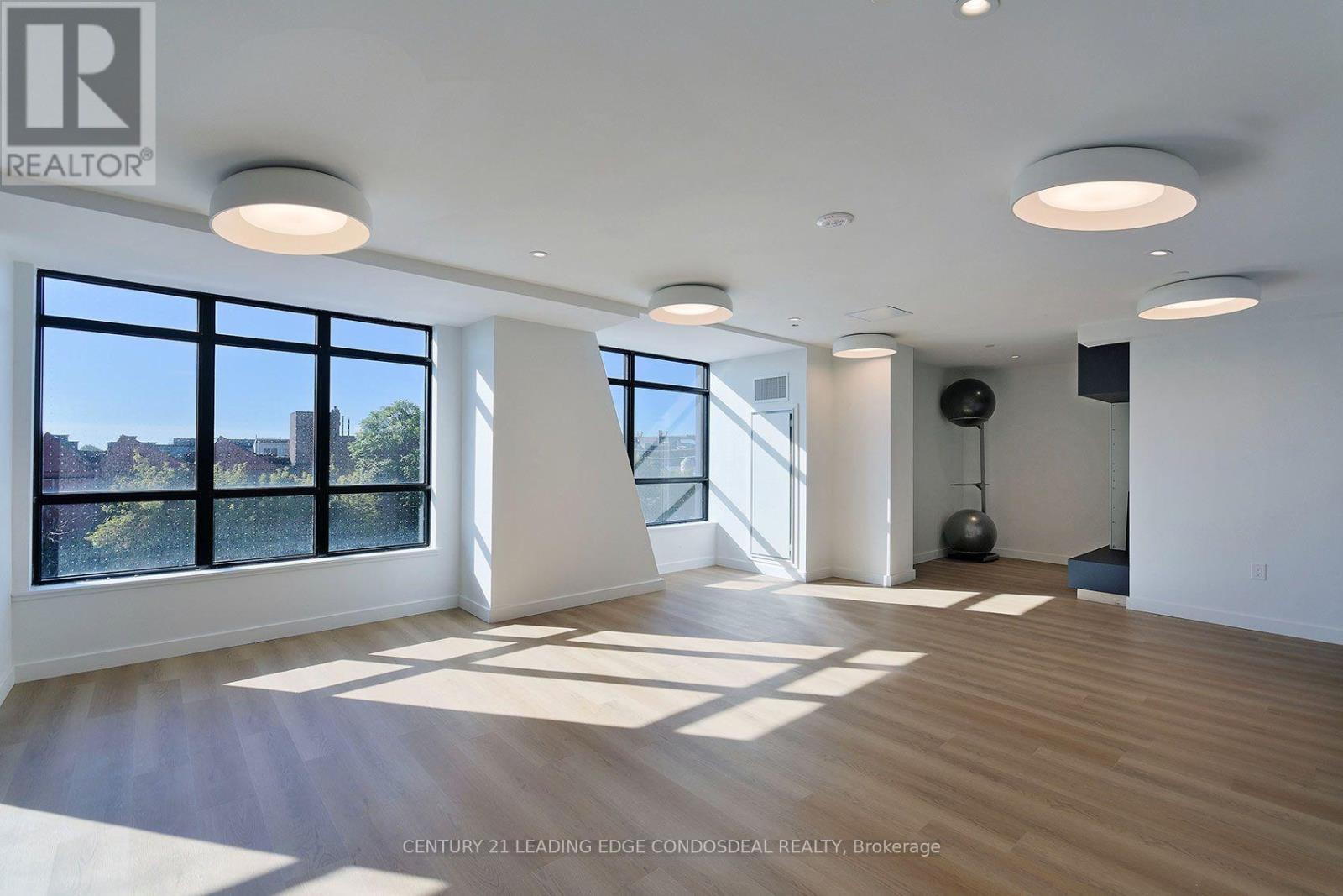 #315 181 STERLING ROAD - Image 37