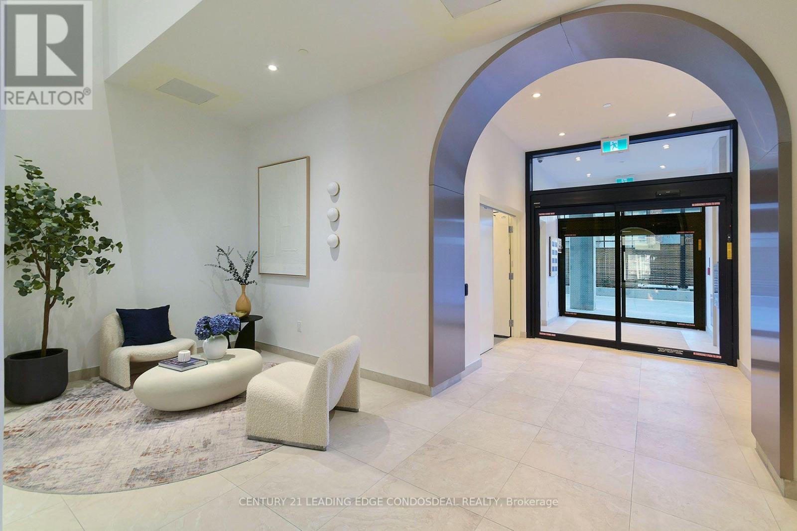 #315 181 STERLING ROAD - Image 5