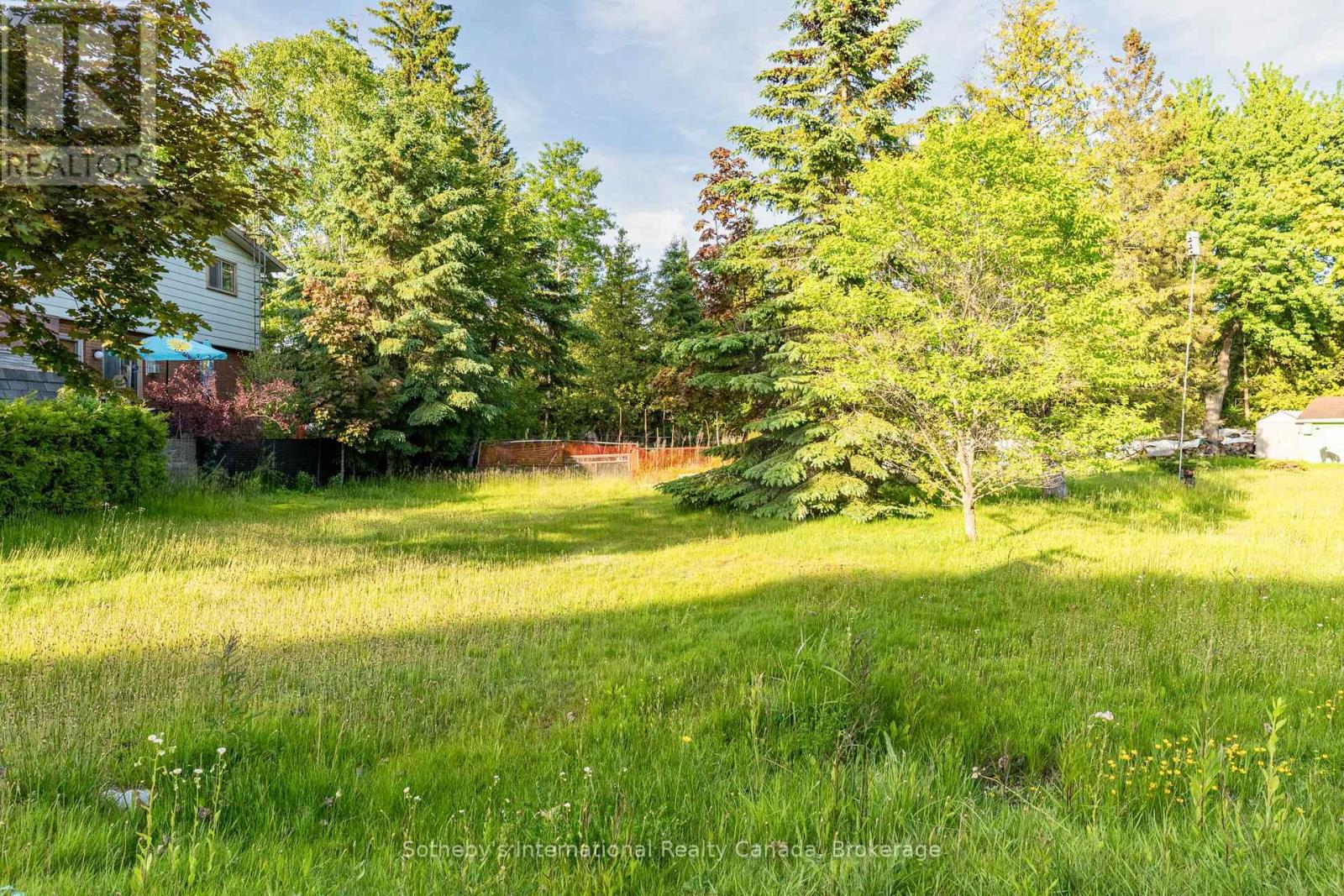 11 62nd Street South, Wasaga Beach, Ontario, L9Z1V5, Wasaga Beach, Ontario — photo 5 of 5