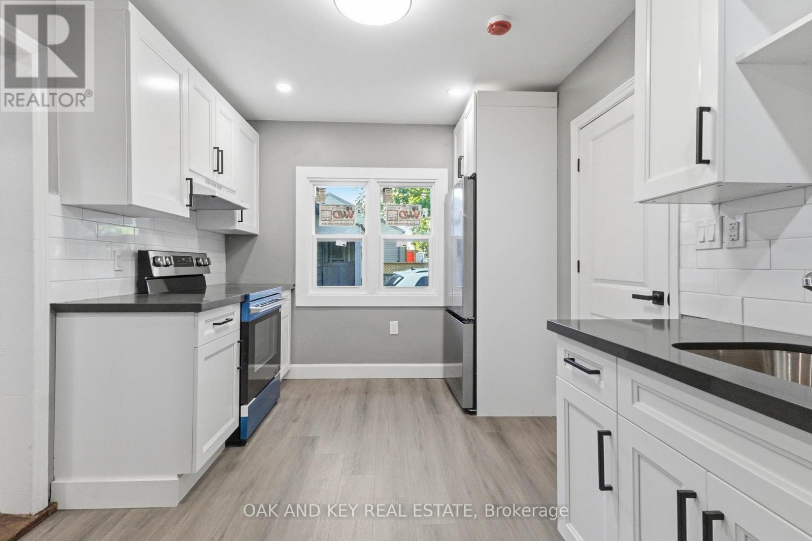 431 BURDICK PLACE - 20