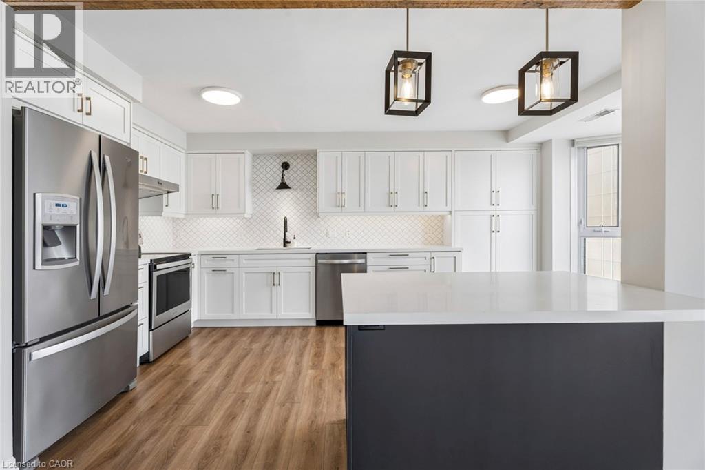 #1304 67 CAROLINE Street S - 15