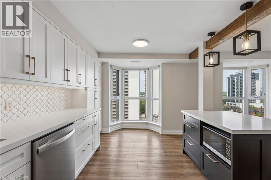 #1304 67 CAROLINE Street S - 22