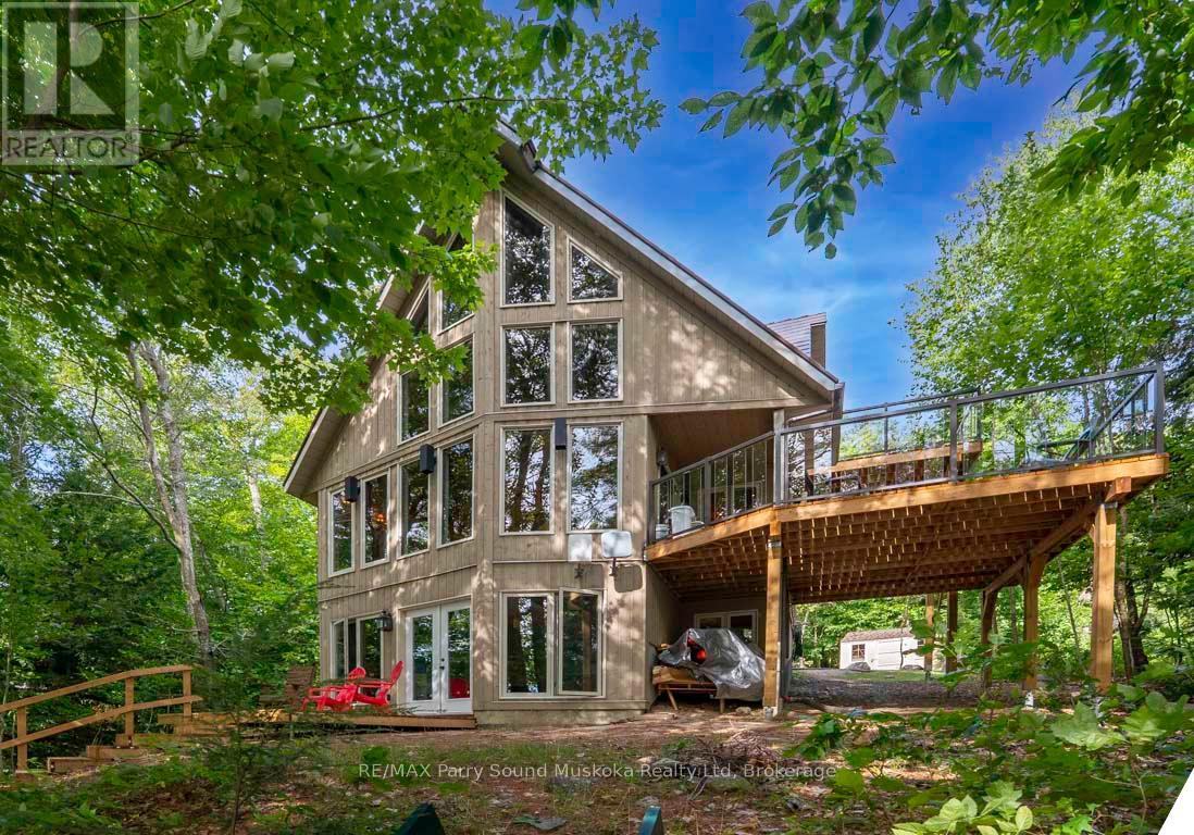 32A STERNER DRIVE - 1