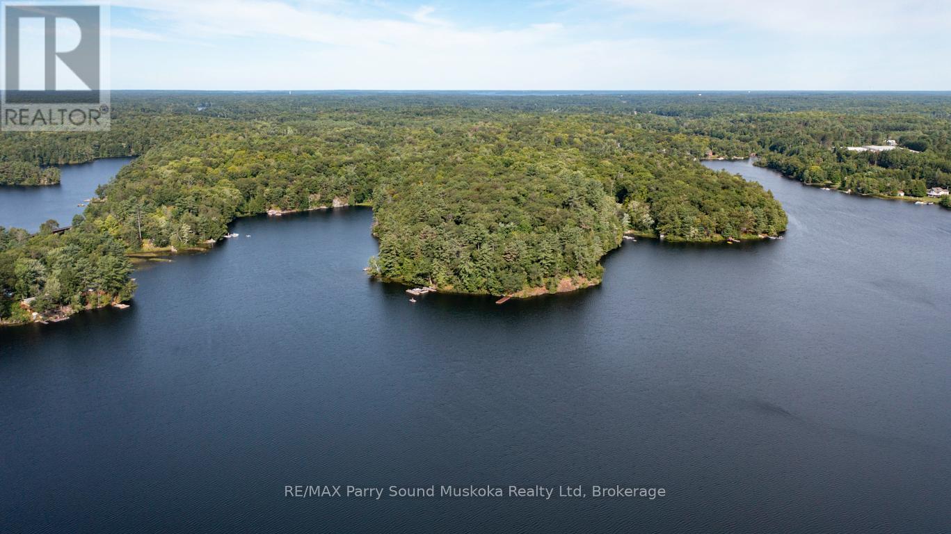 32A STERNER DRIVE - 7