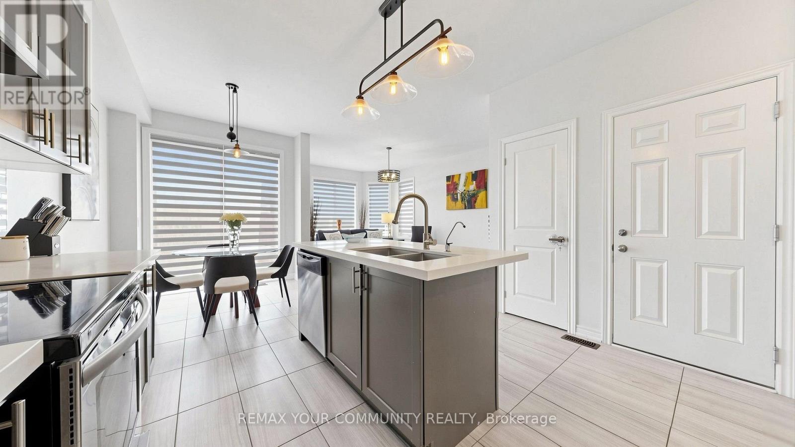 3 FREDERICK PEARSON STREET - Image 17