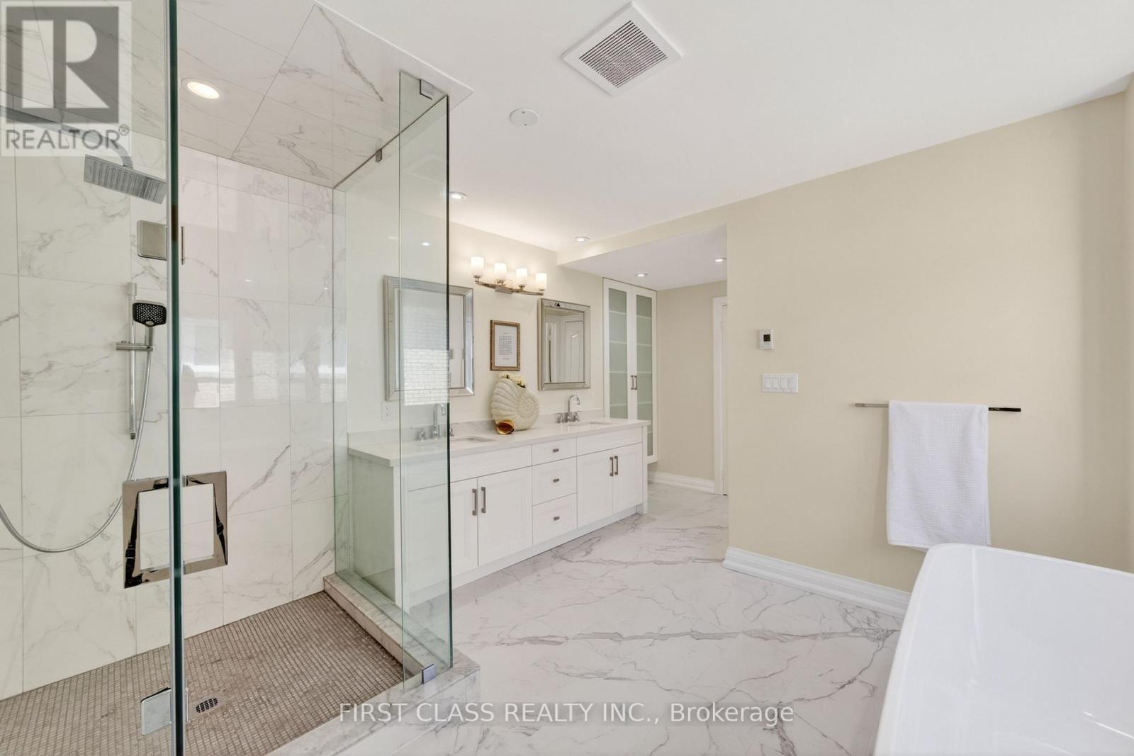 67 HILLHURST DRIVE - Image 29