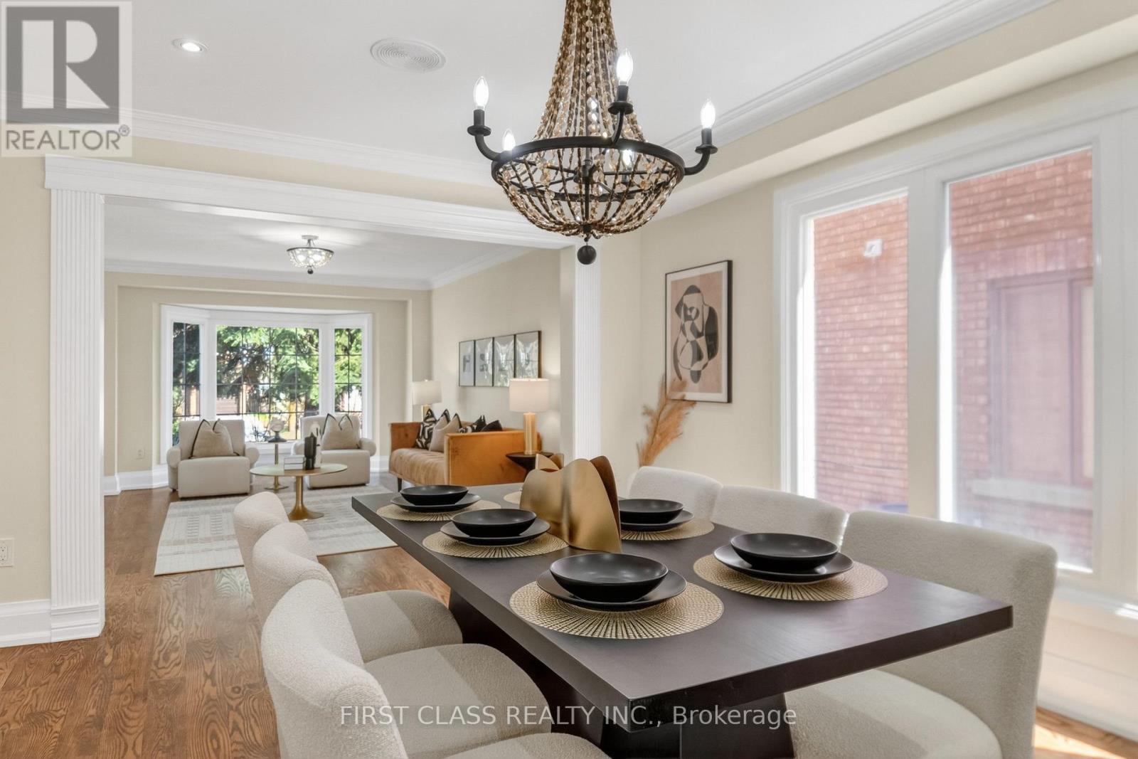 67 HILLHURST DRIVE - 8