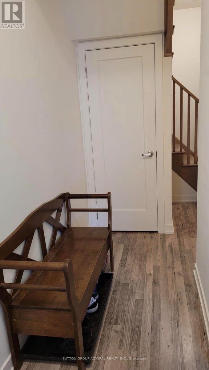 #35 370 RED MAPLE ROAD - 3