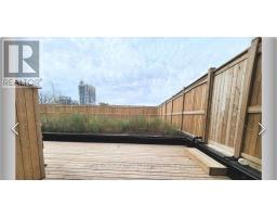 35 - 370 Red Maple Road, Richmond Hill, ON L4C5T4 Photo 7