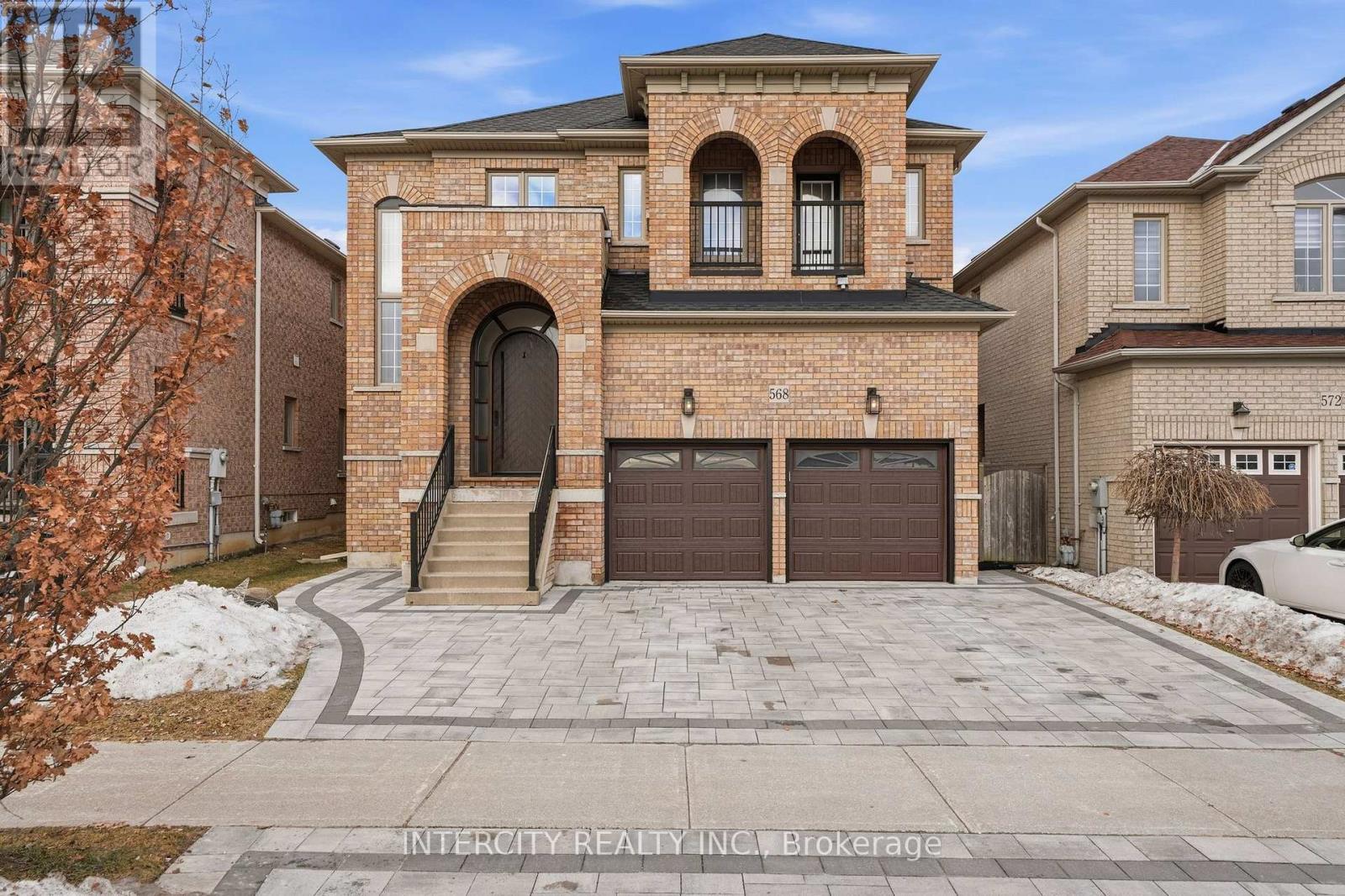Photo of 568 Grand Trunk Avenue