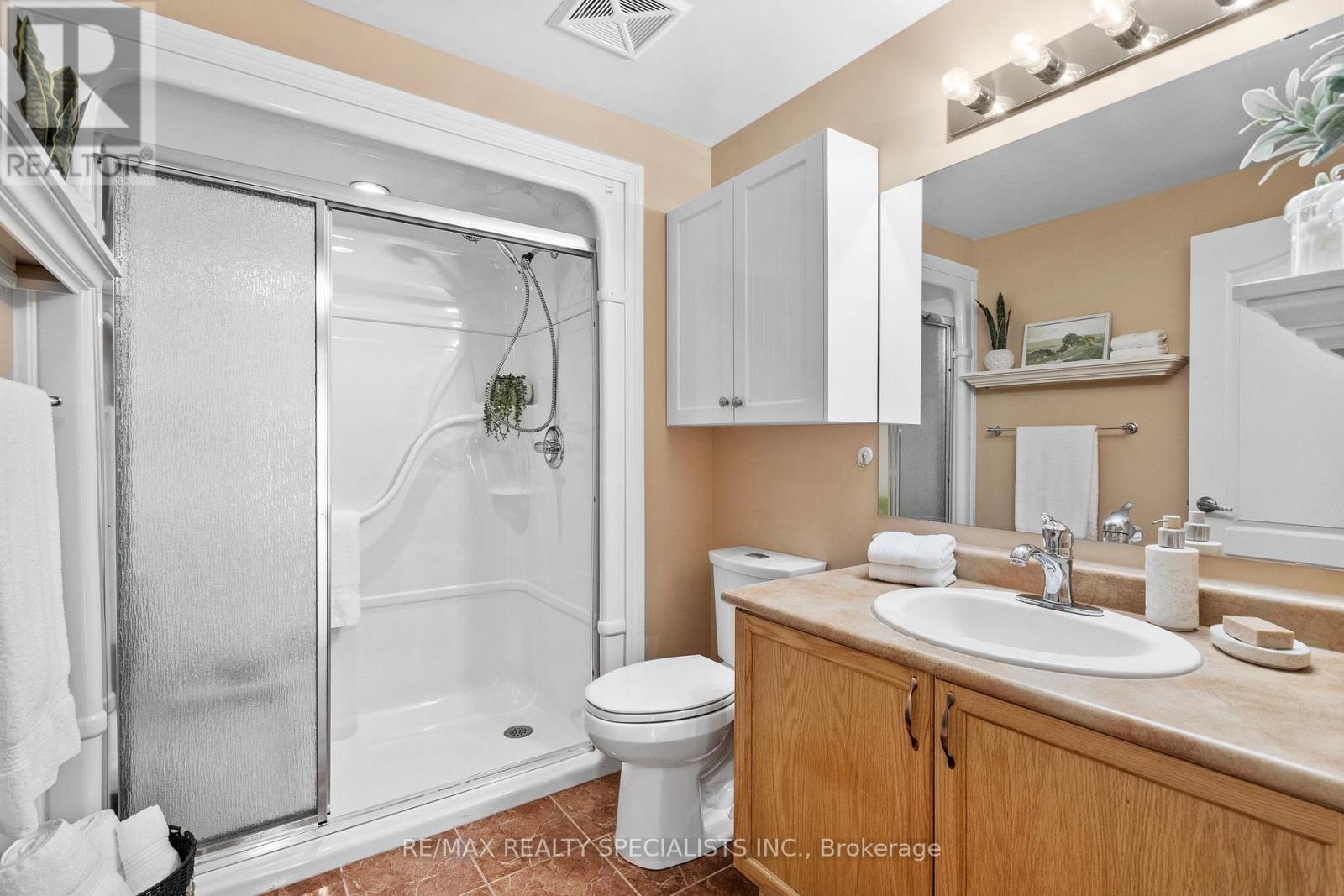 41 FERNDALE DRIVE S - 27