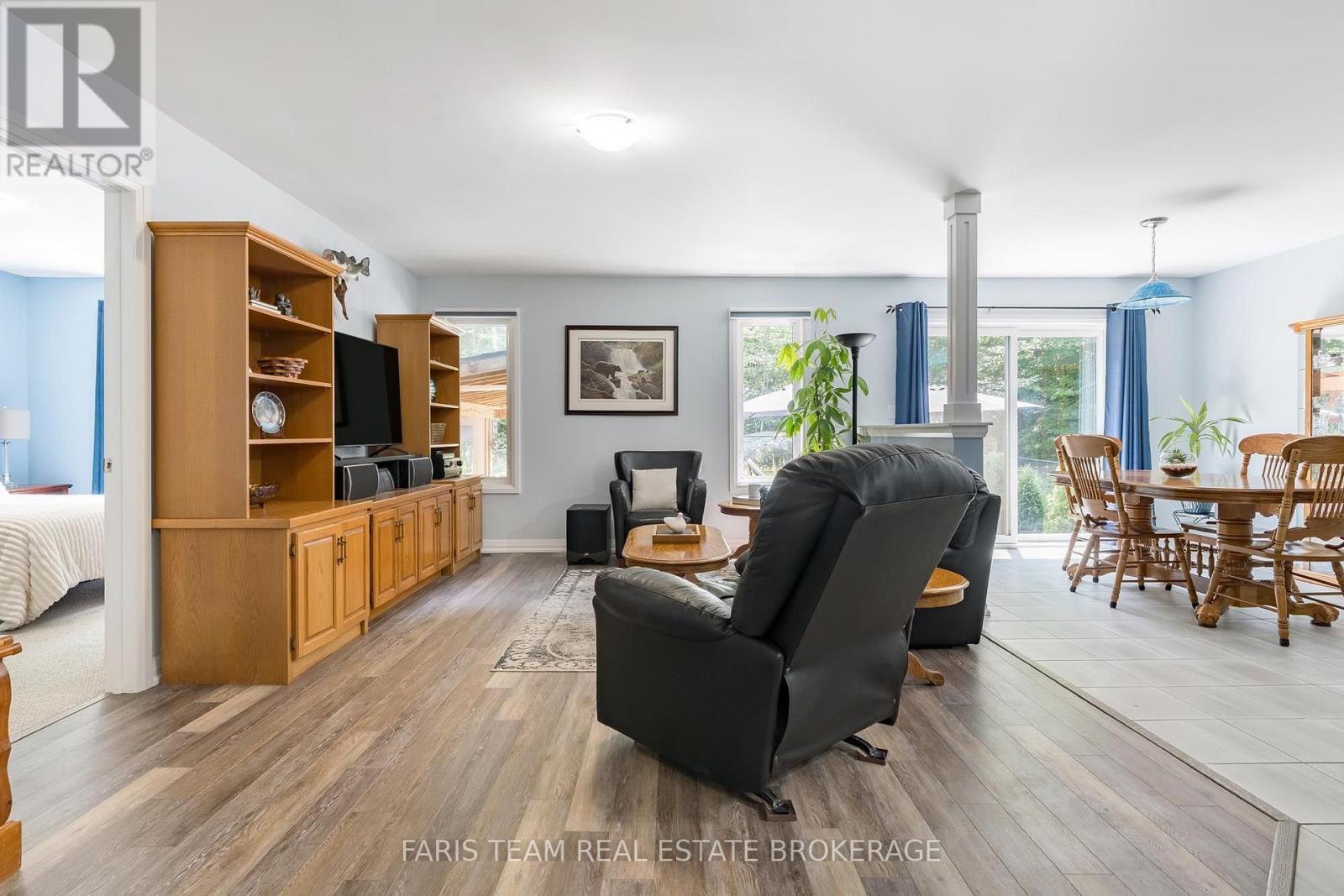 31 REVOL ROAD - Image 11