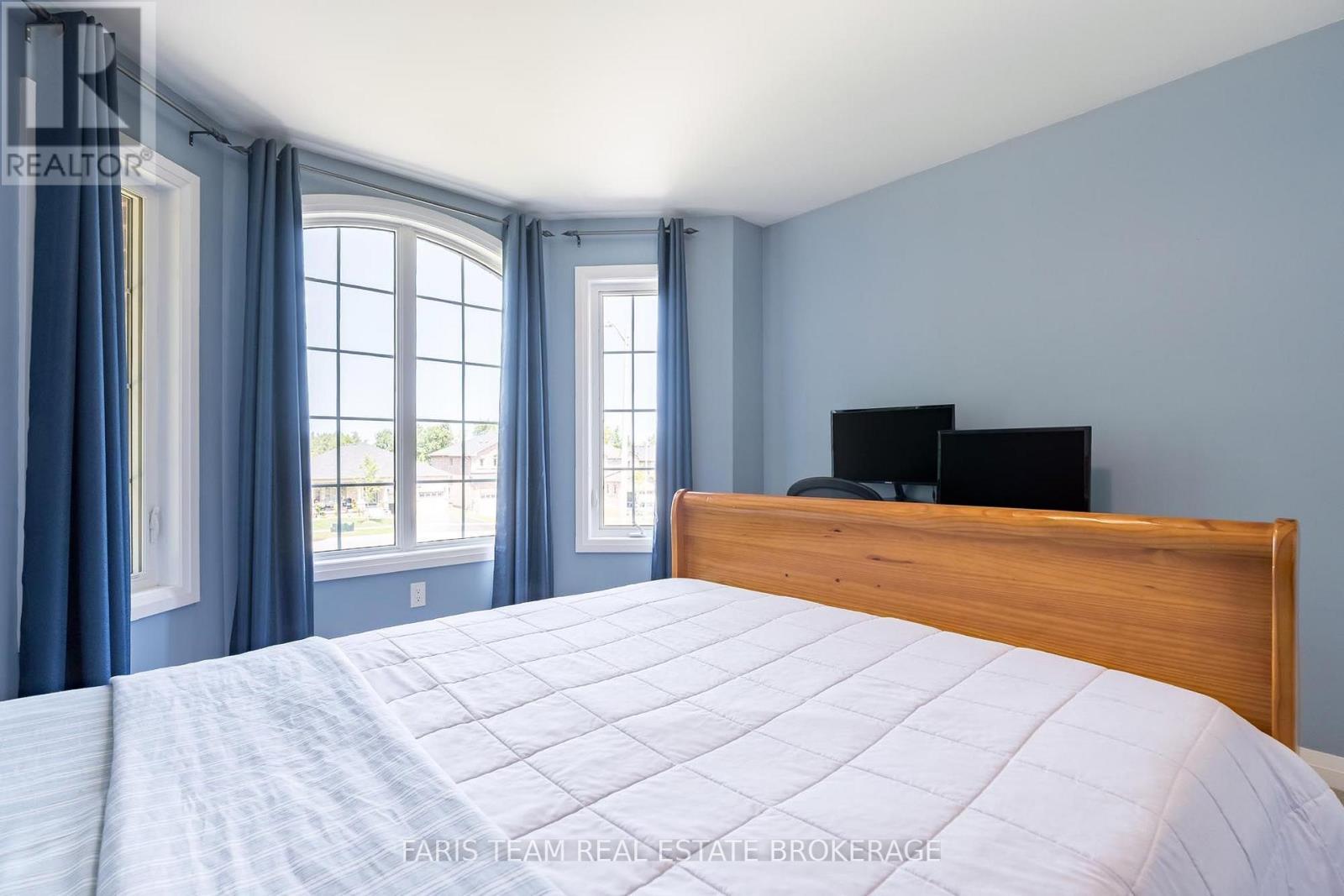 31 REVOL ROAD - Image 18