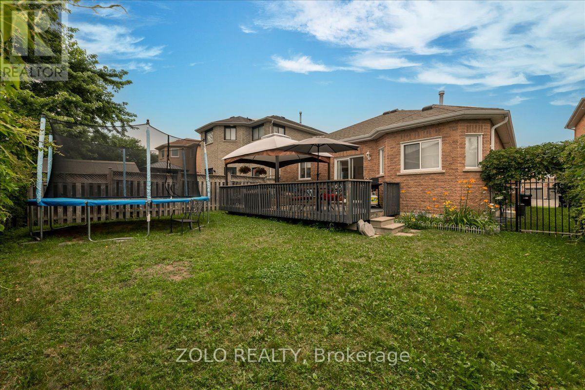 16 ESTHER DRIVE - 24