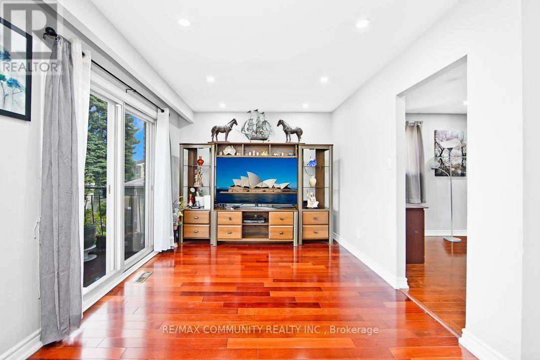 17 TINETA CRESCENT - 12