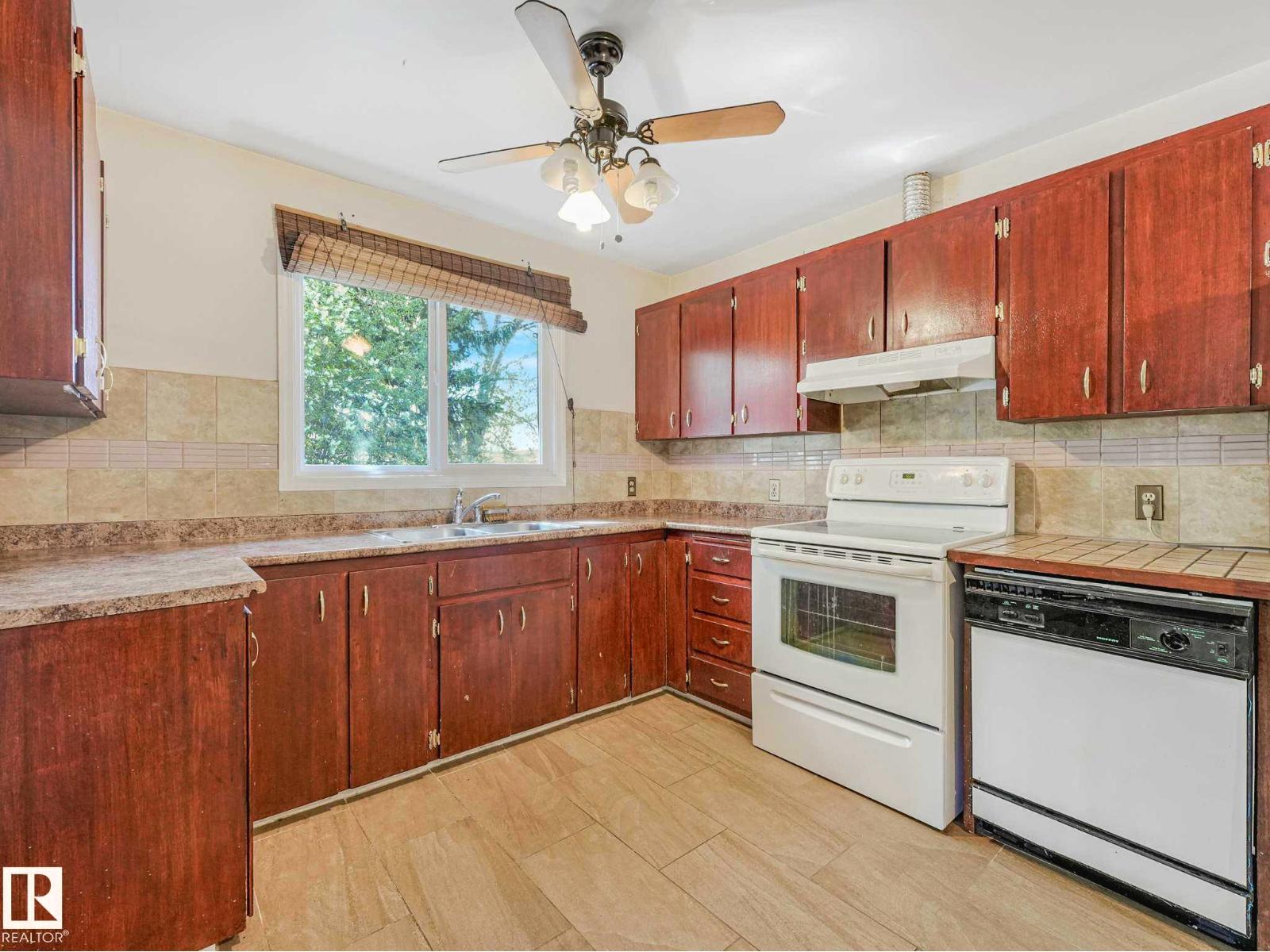 17603 84 AV NW - Image 19