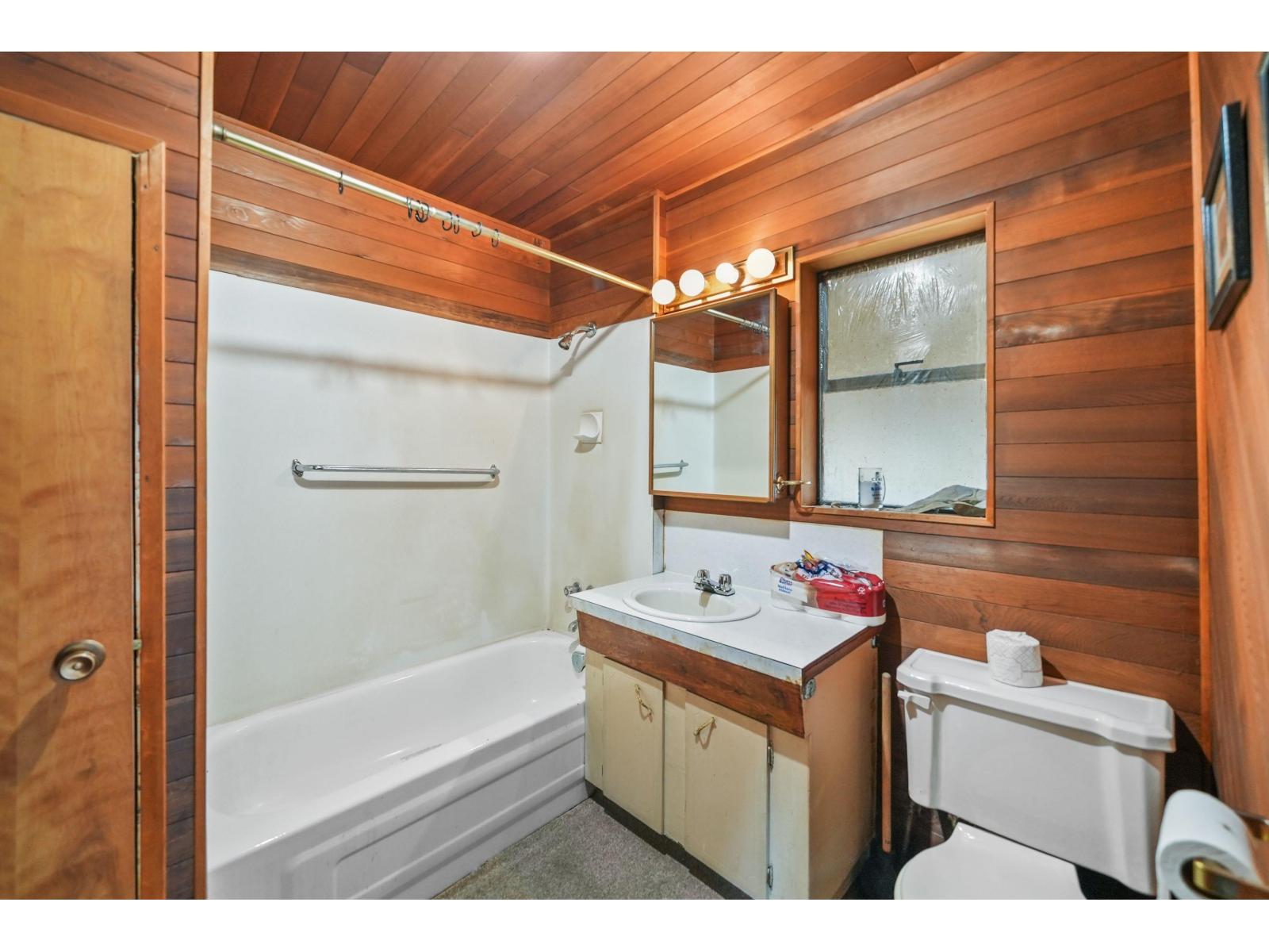 1414 TRACEY STREET, Abbotsford