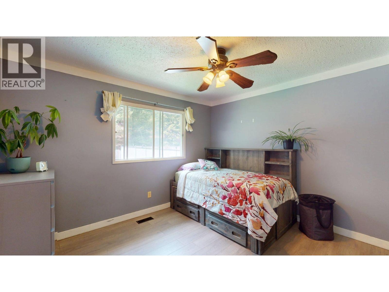 1323 ALPINE Drive - 17