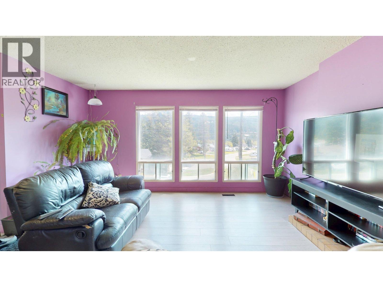 1323 ALPINE Drive - 6