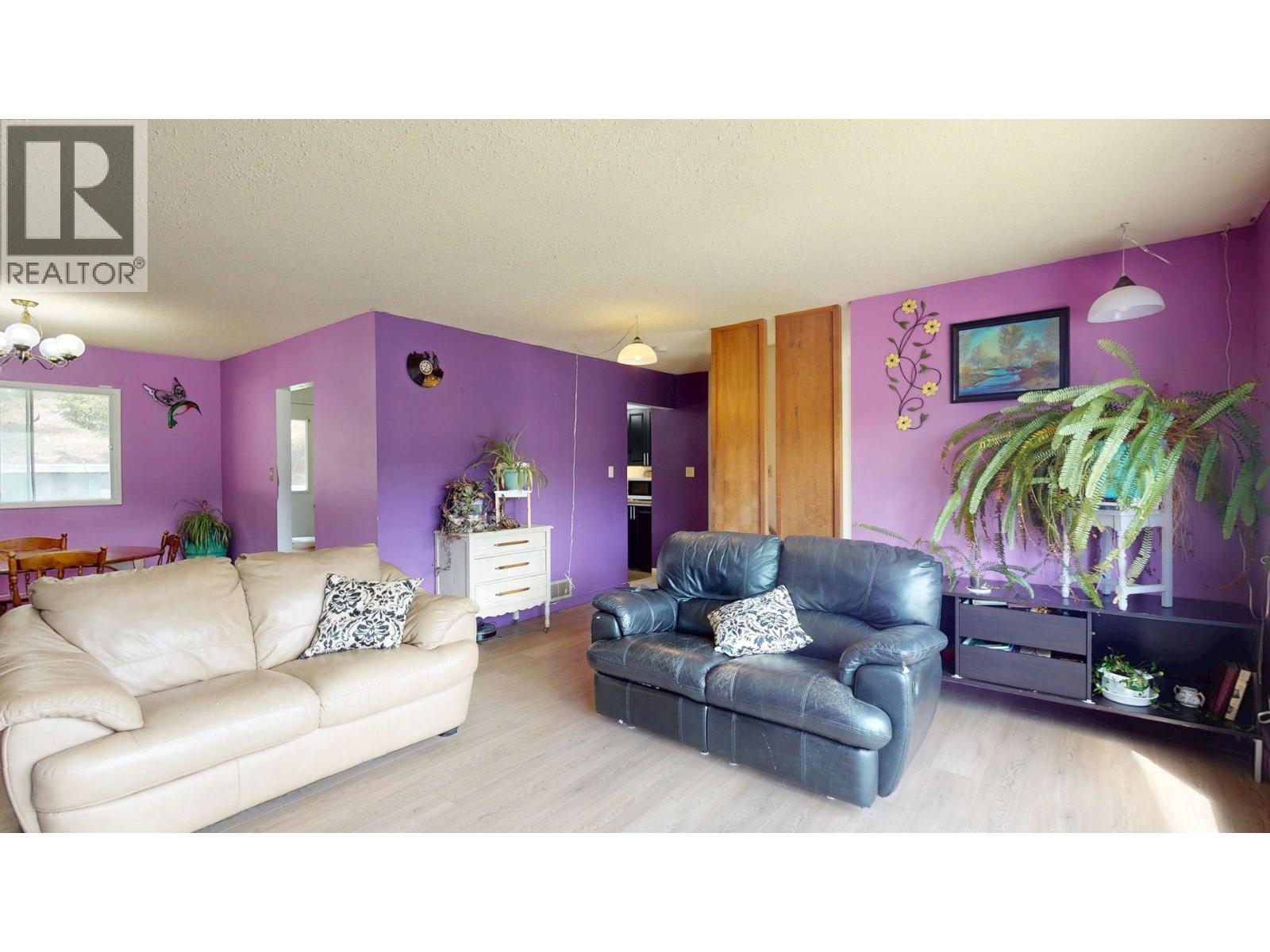 1323 ALPINE Drive - 5