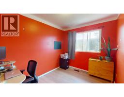 1323 Alpine Drive, Elkford, BC V0B1H0 Photo 13
