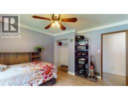1323 Alpine Drive, Elkford, BC V0B1H0 Photo 18