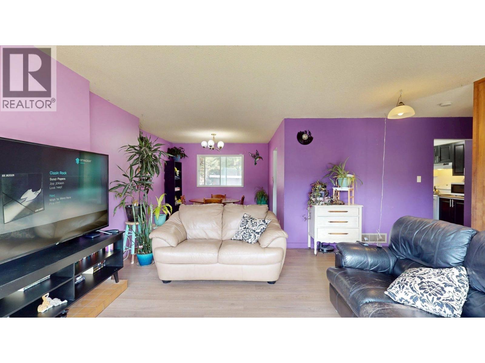 1323 ALPINE Drive - 4