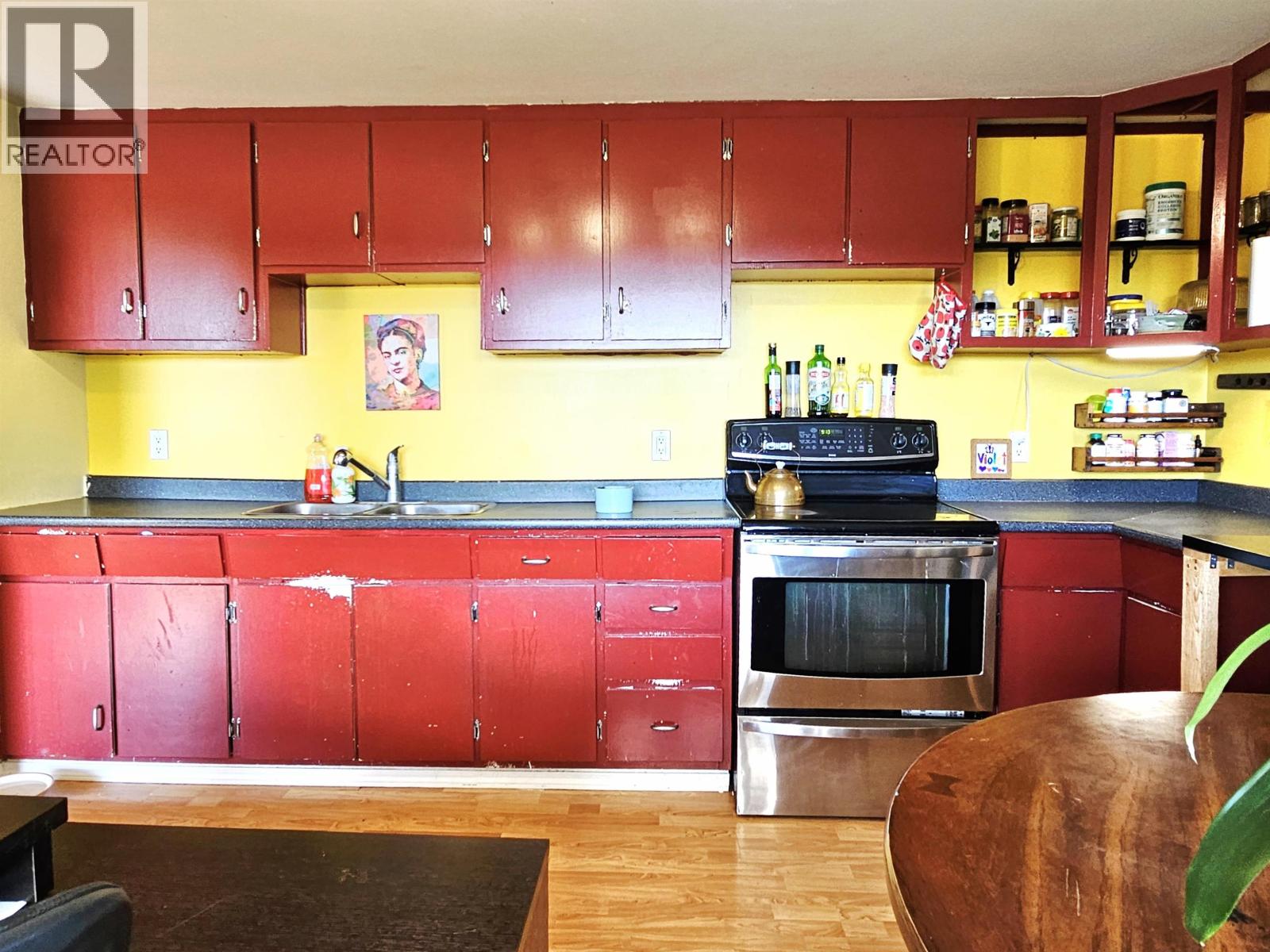7086 STELLA ROAD - 7