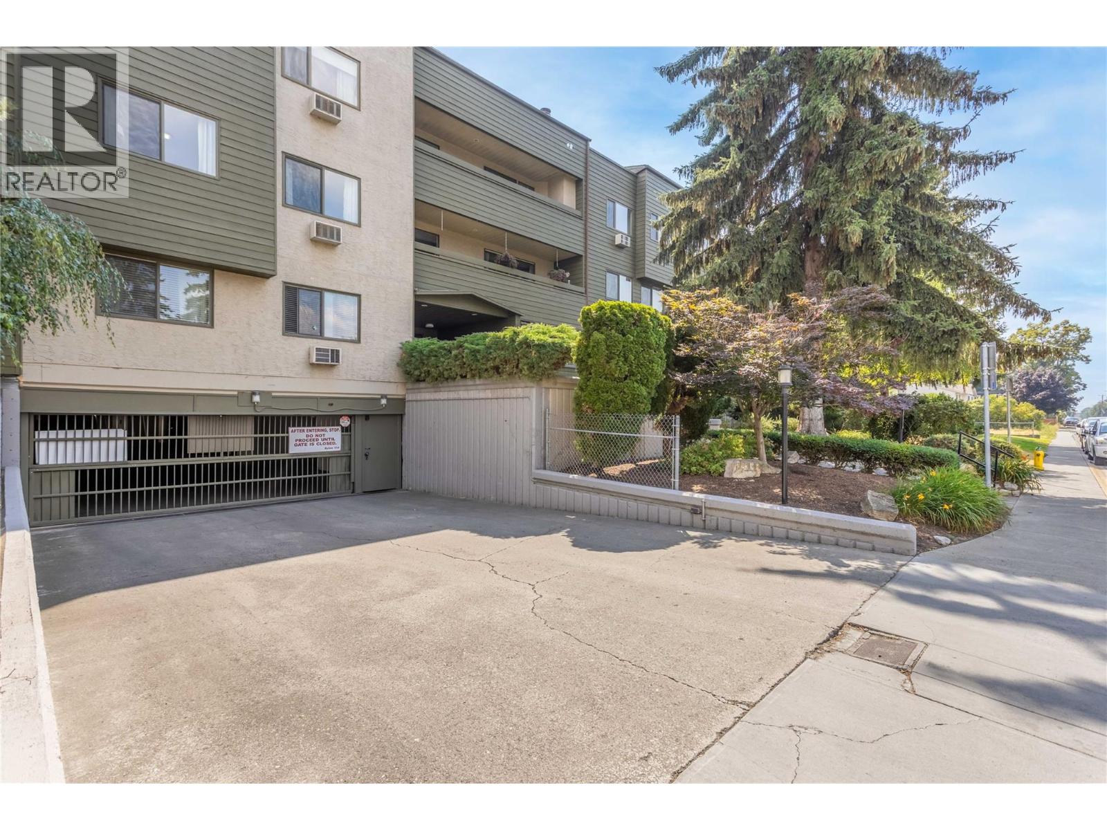 #201 1056 Bernard Avenue - 28