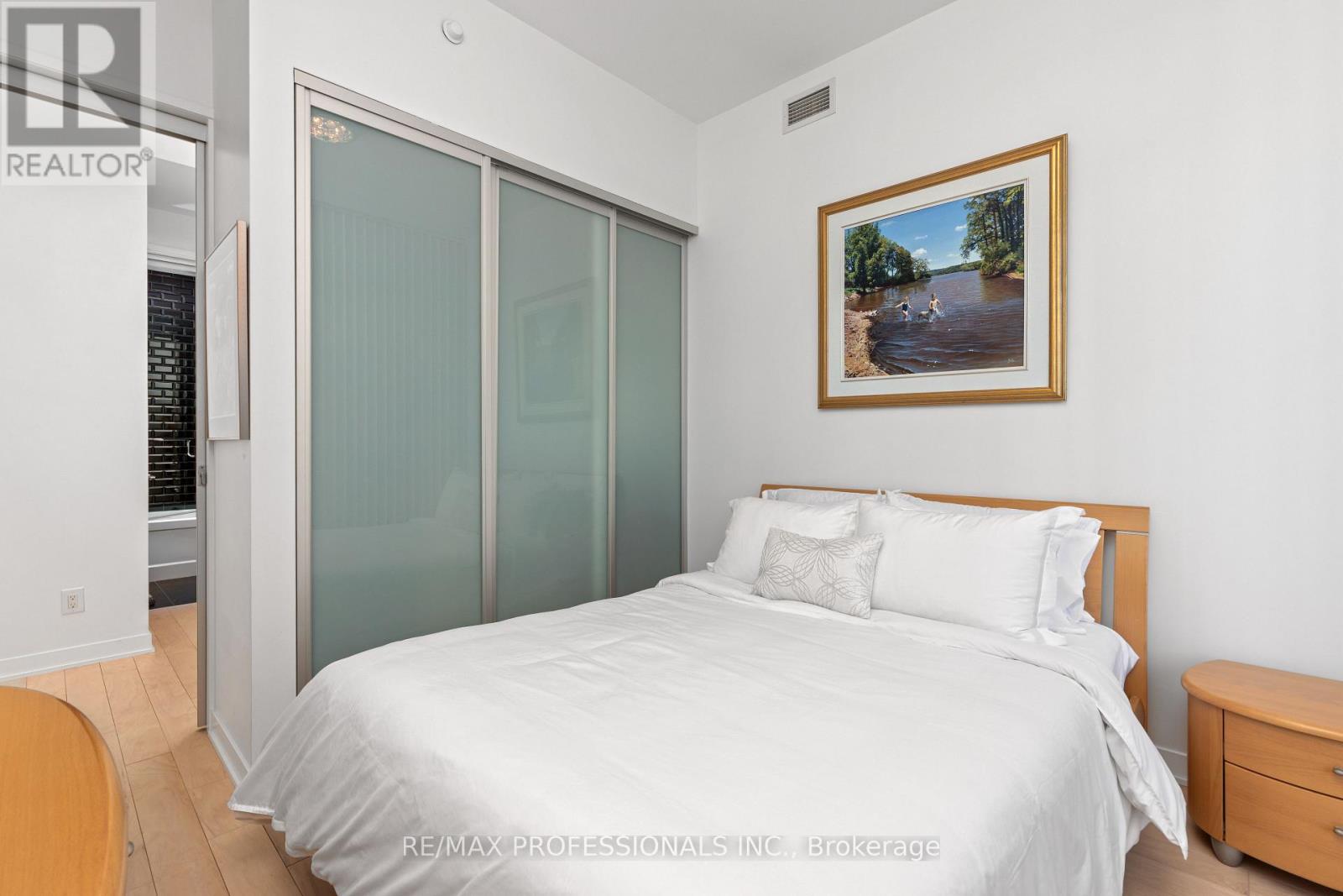 #LPH2906 88 PARK LAWN ROAD - Image 15