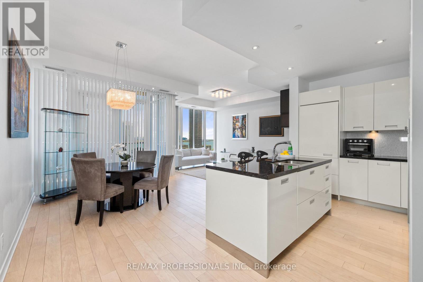 #LPH2906 88 PARK LAWN ROAD - Image 5