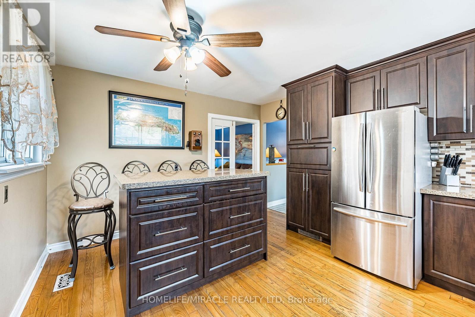 53 WINDERMERE COURT - 10