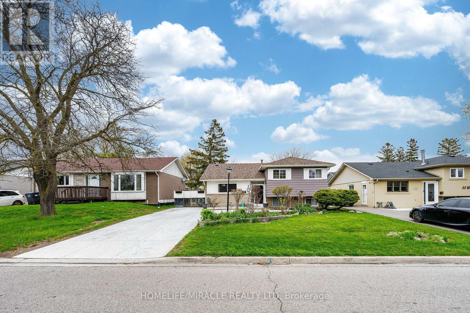 53 WINDERMERE COURT - 3