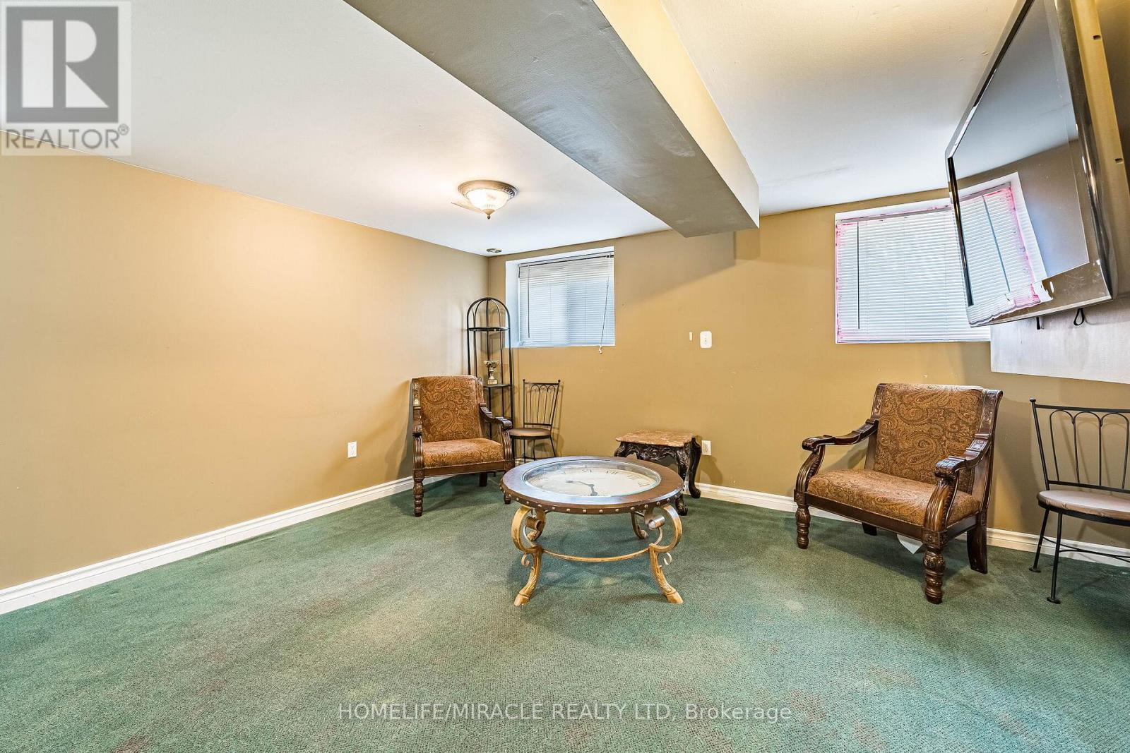 53 WINDERMERE COURT - 34