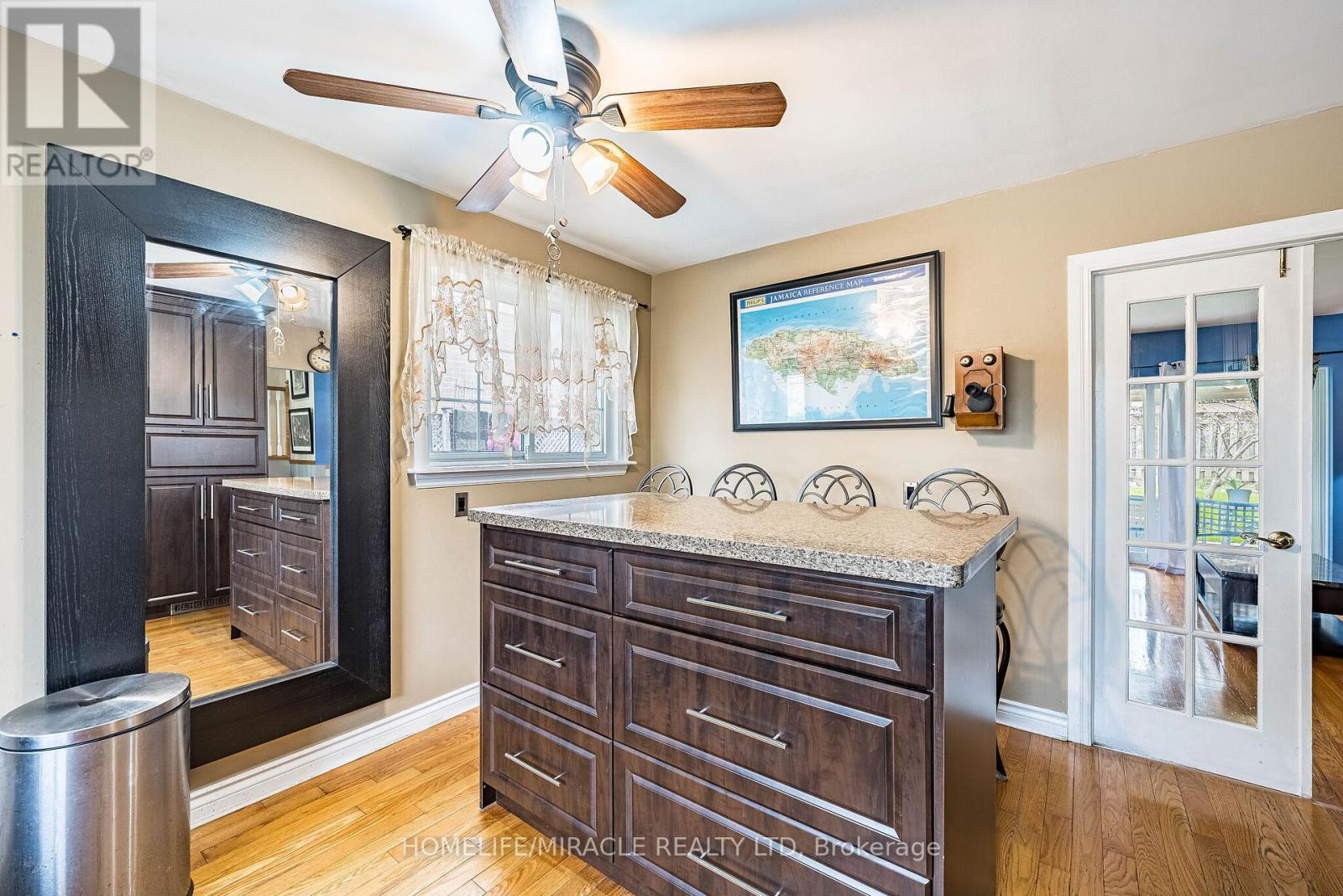 53 WINDERMERE COURT - 9