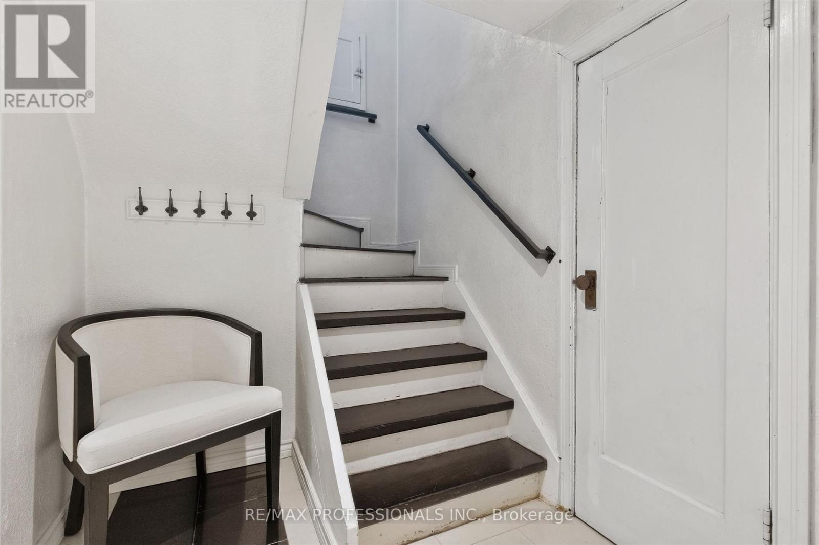 146 GOVERNMENT ROAD - 29