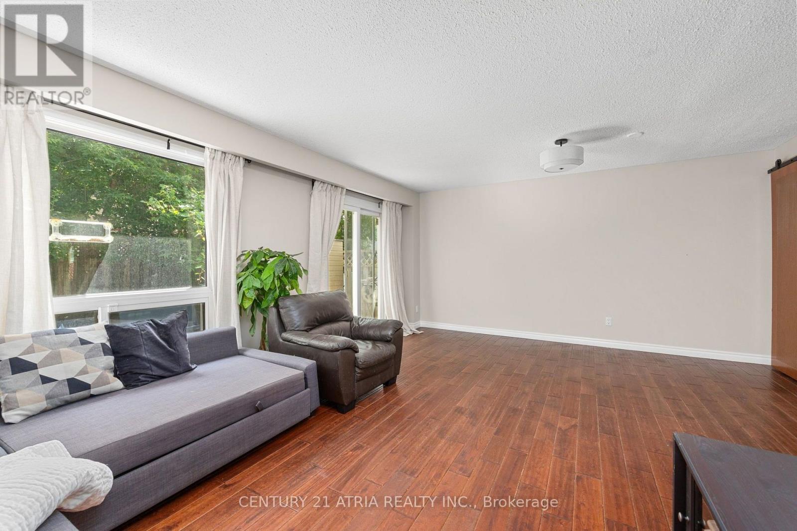 58 TRAVERSTON COURT - 14