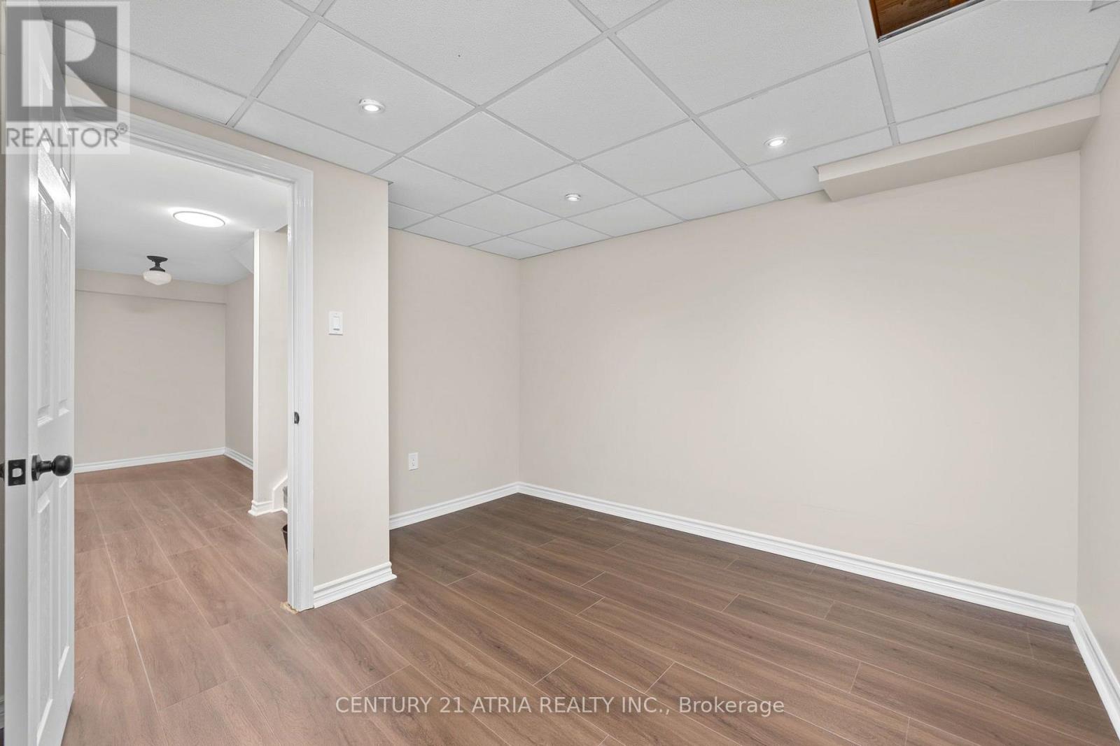 58 TRAVERSTON COURT - 23