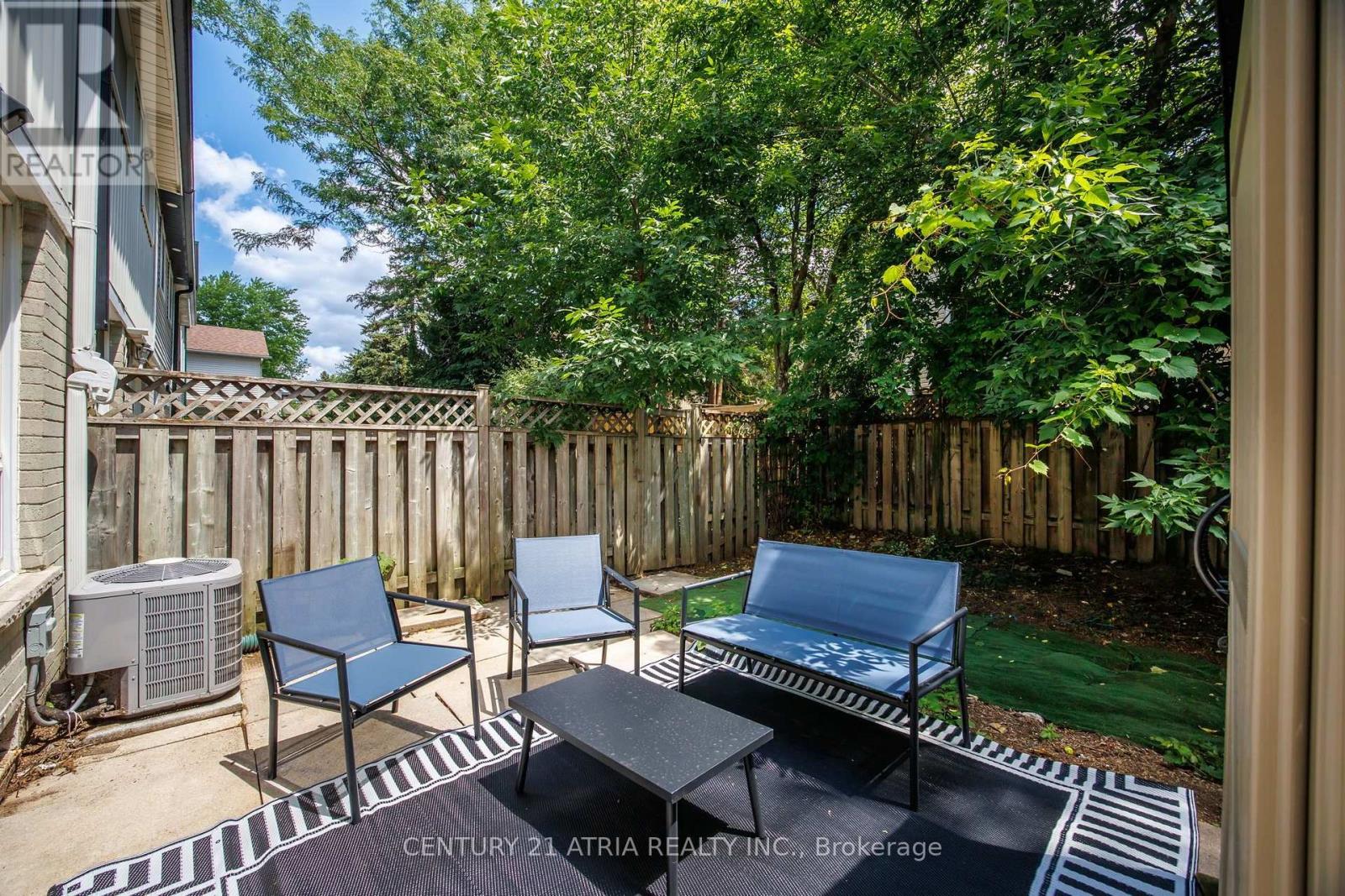 58 TRAVERSTON COURT - 28