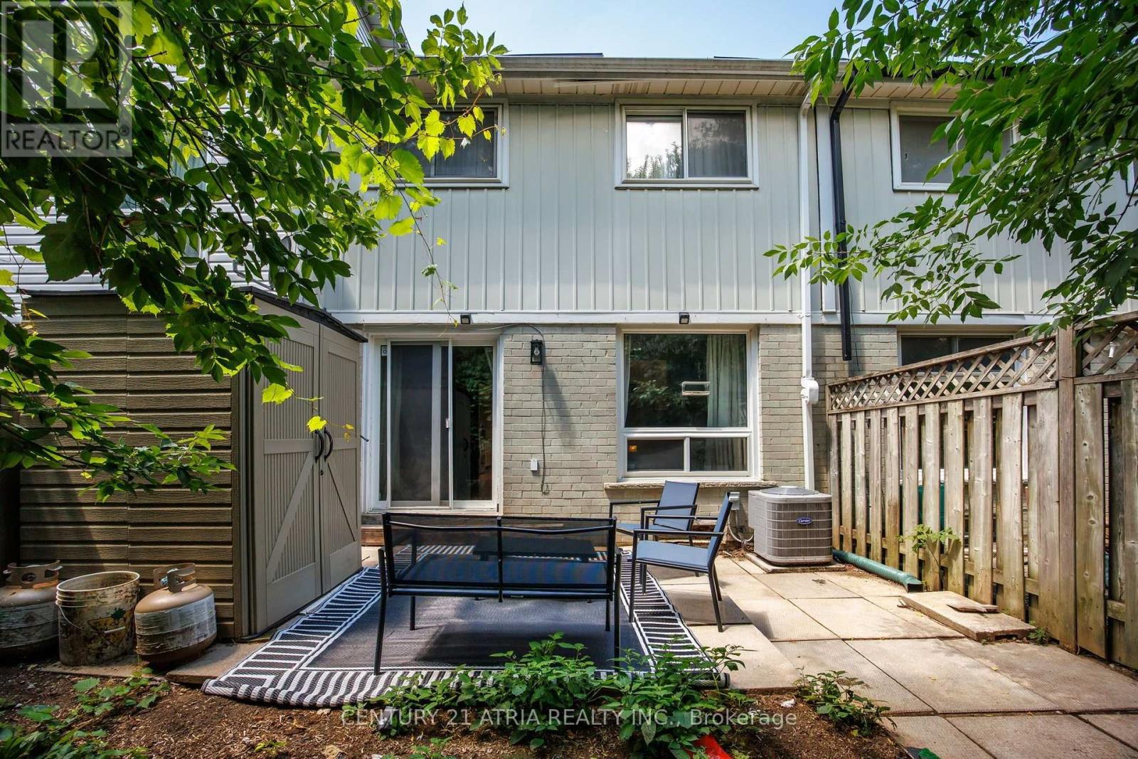 58 TRAVERSTON COURT - 32