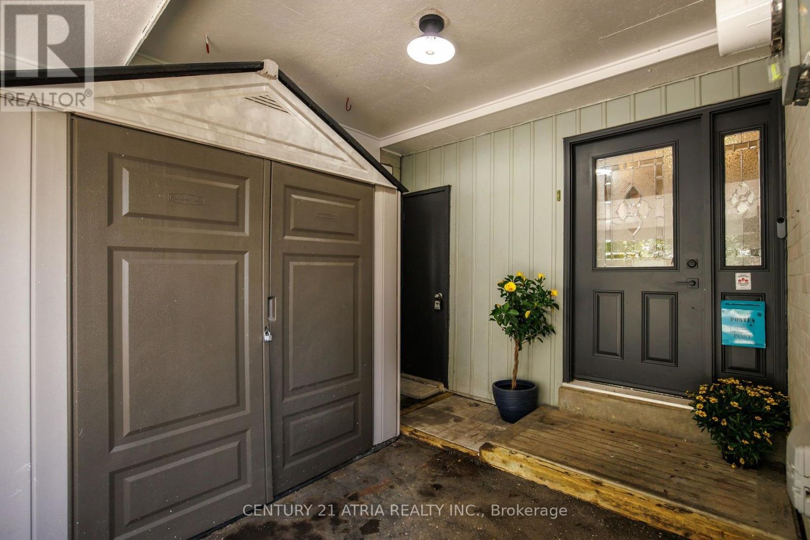 58 TRAVERSTON COURT - 4