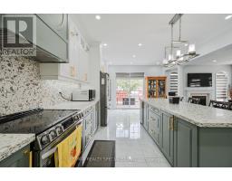 72 Village Lake Crescent, Brampton, ON L6S6K1 Photo 17