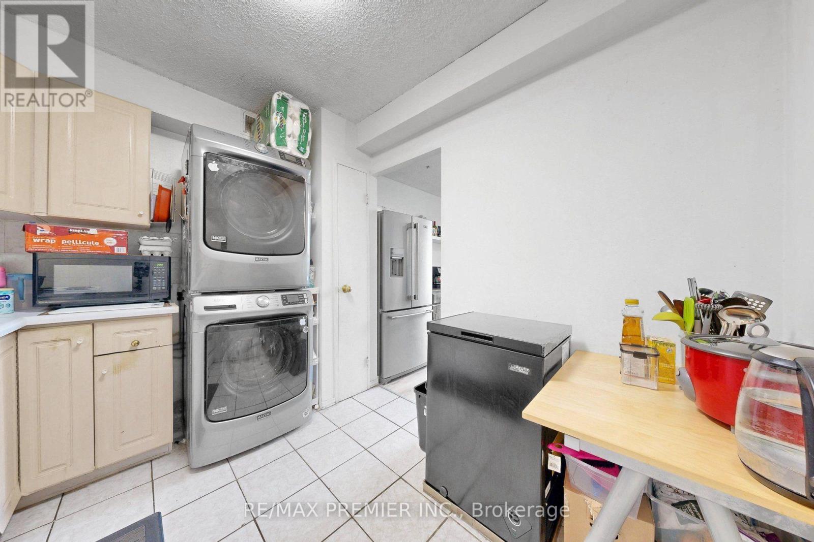 #428 4645 JANE STREET - 15