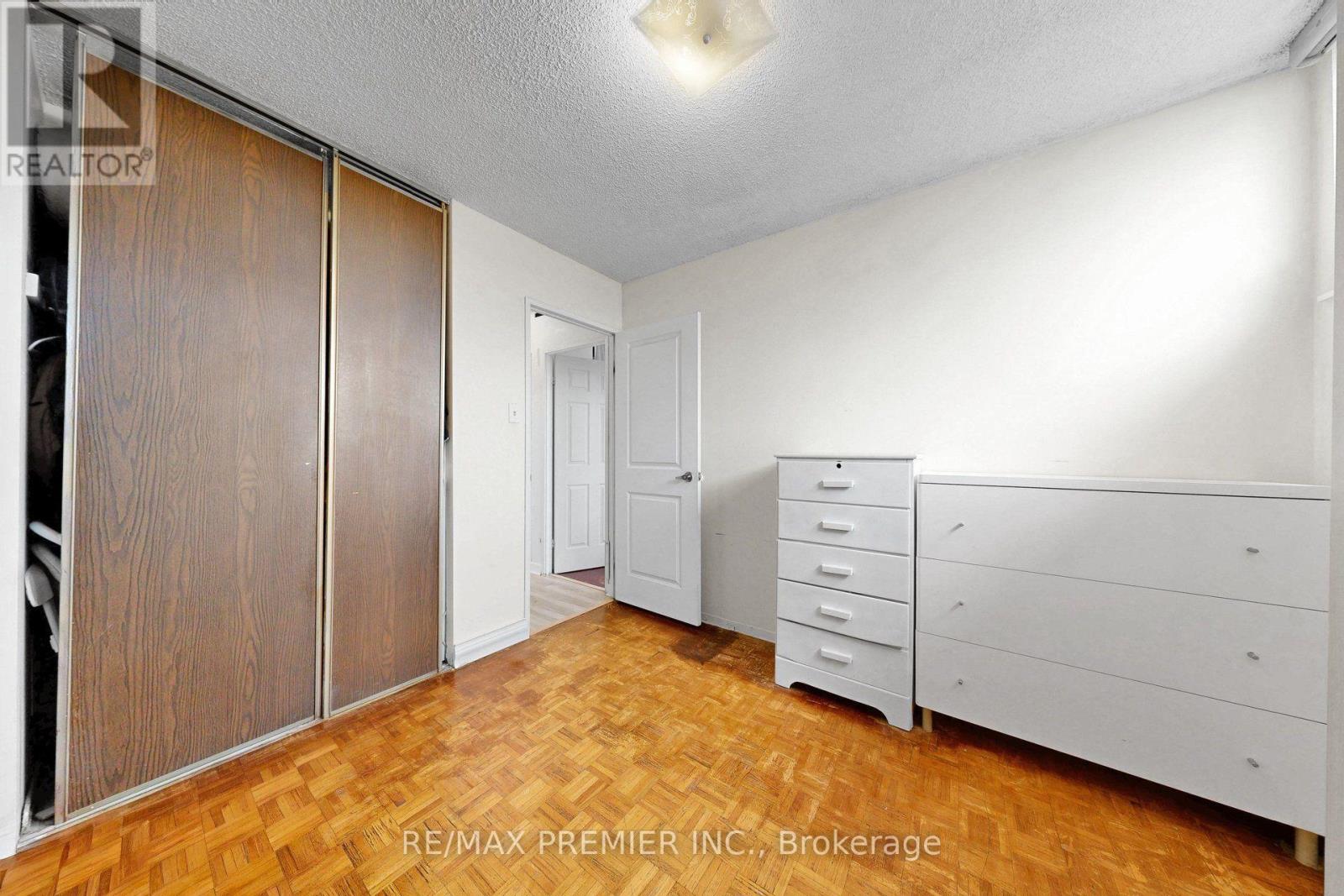 #428 4645 JANE STREET - Image 23