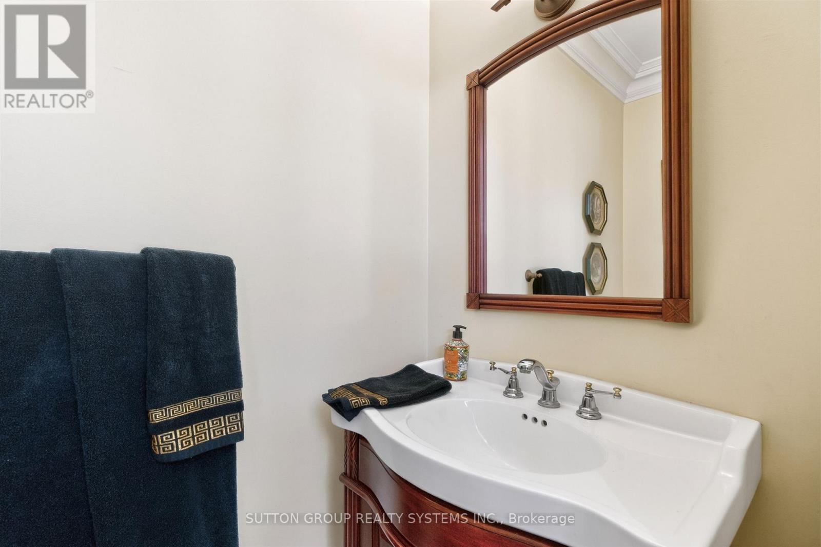 3165 MCPHAIL WAY - 23