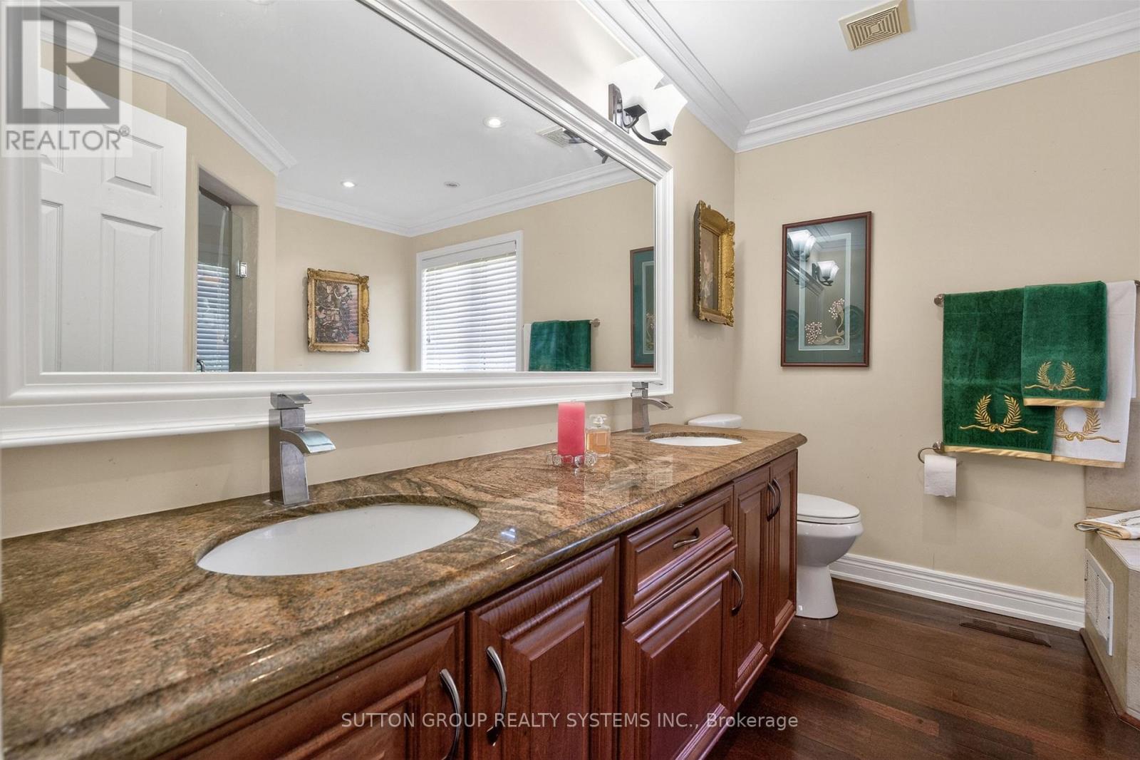 3165 MCPHAIL WAY - 27