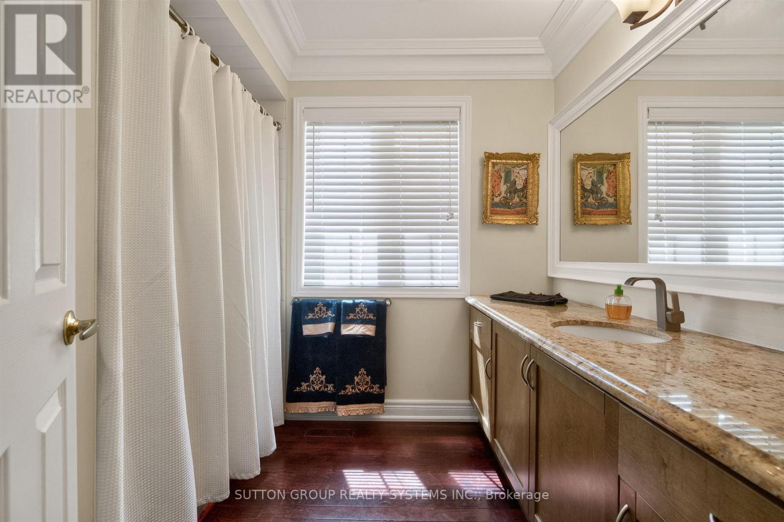 3165 MCPHAIL WAY - 32
